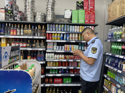 芦山县市场监督管理局 筑牢农村食品安全防线，持续开展食品经营检查工作