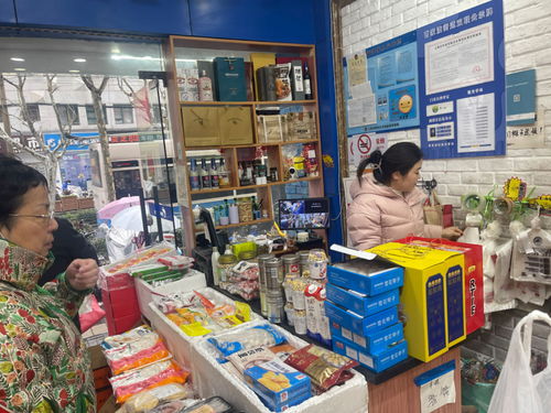 上海进口食品直营店销售红火，折射消费升级与市场活力